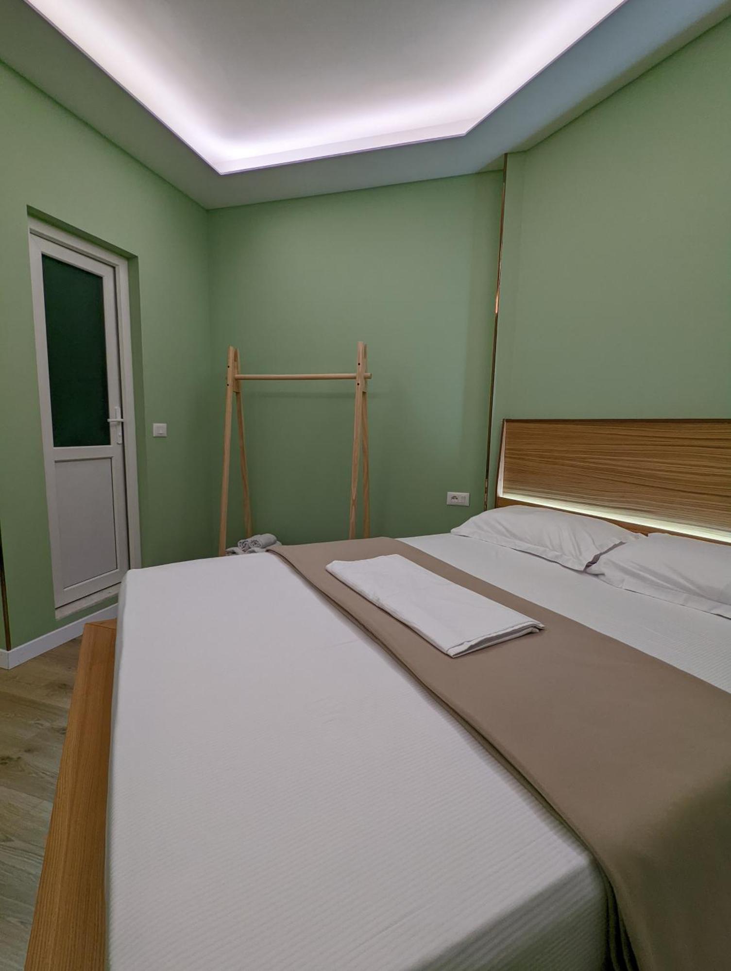 Spiranca Luxury Suites Tirana Exterior photo