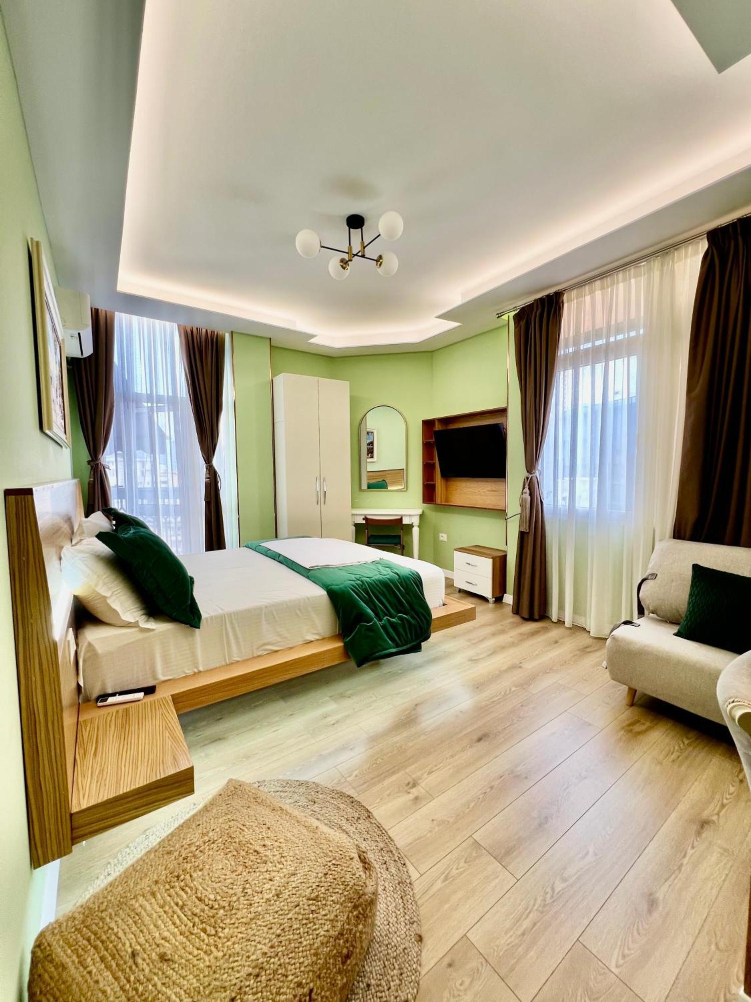 Spiranca Luxury Suites Tirana Exterior photo