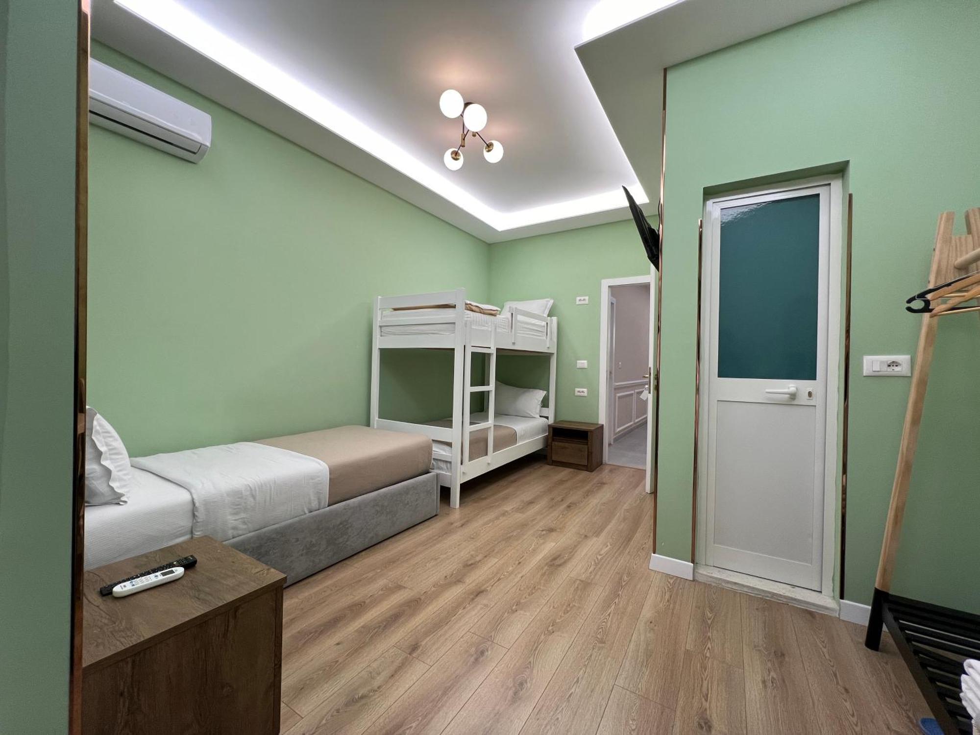 Spiranca Luxury Suites Tirana Exterior photo